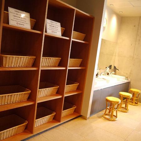 Hearts Capsule Hotel & Spa Hakata Fukuoka  Eksteriør bilde