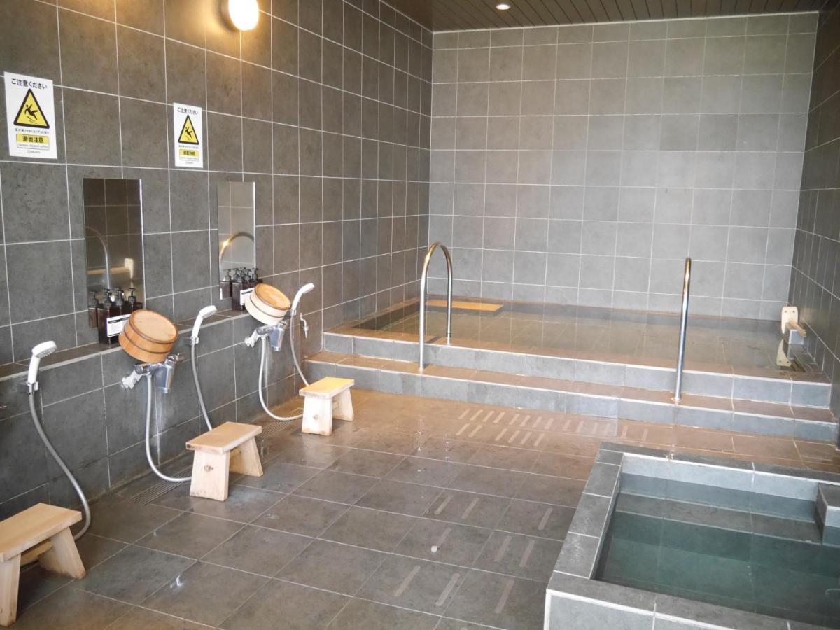 Hearts Capsule Hotel & Spa Hakata Fukuoka  Eksteriør bilde